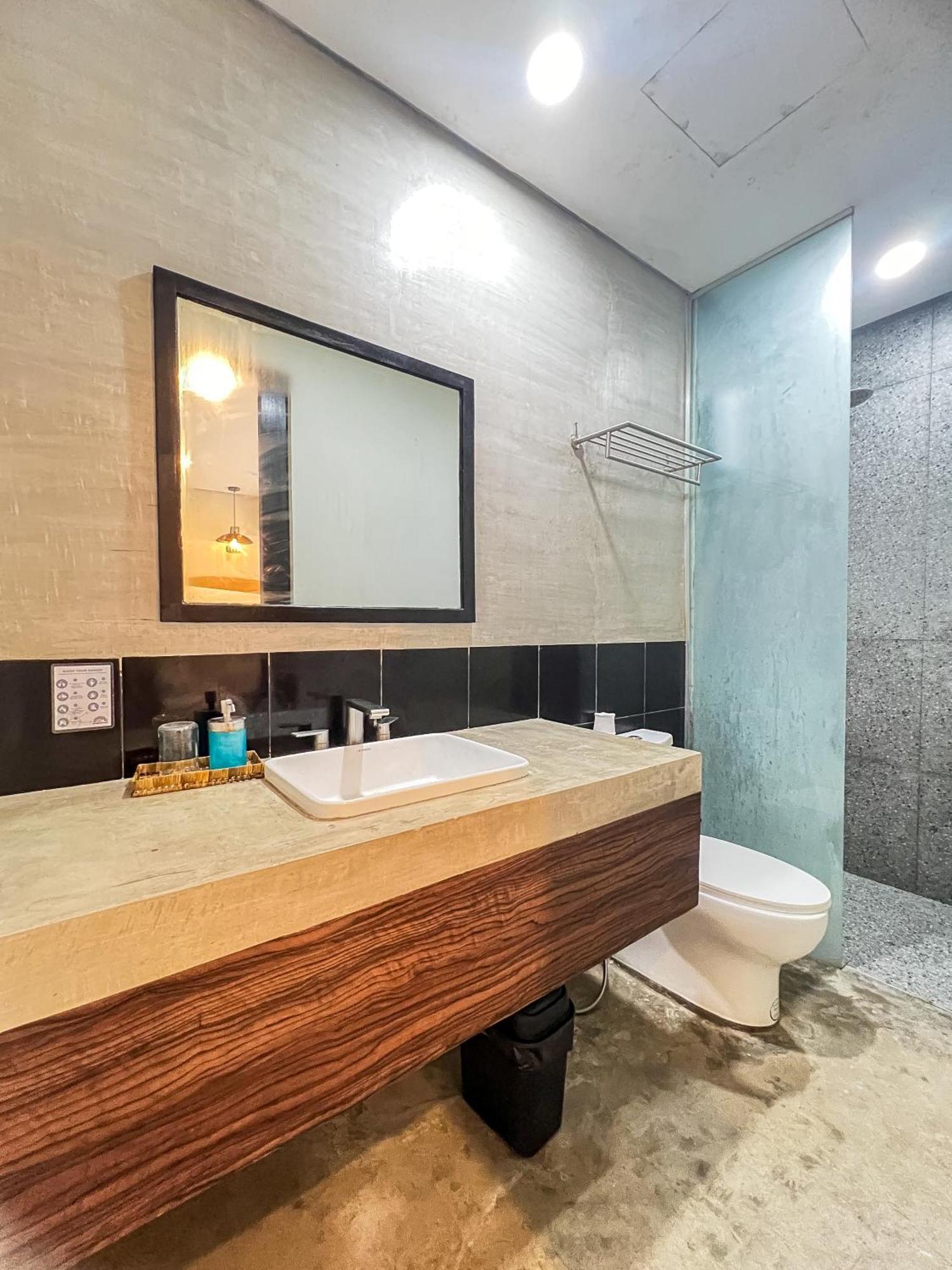 Siargao Bed And Brewery Hotel General Luna  Exterior foto